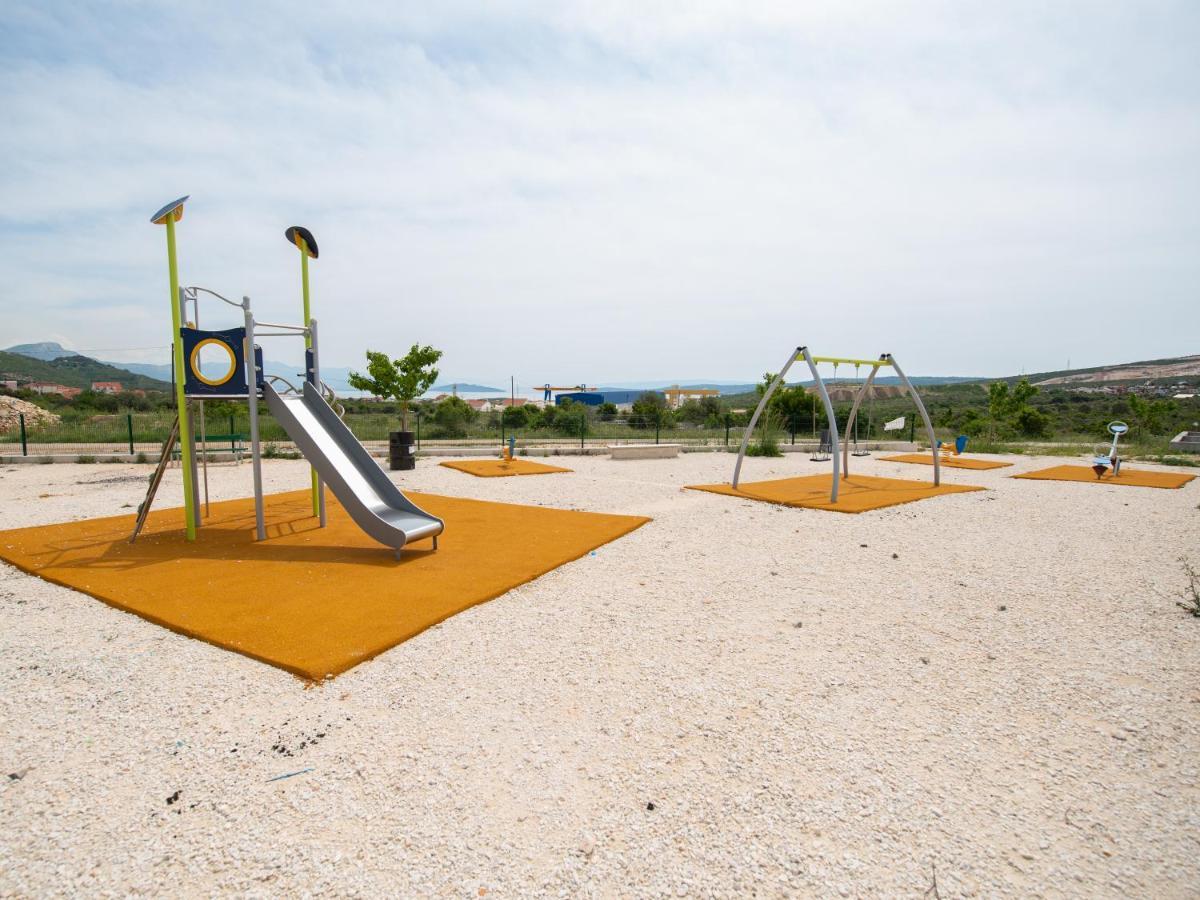 Holiday Home Near Trogir Kaštel Štafilić Zewnętrze zdjęcie