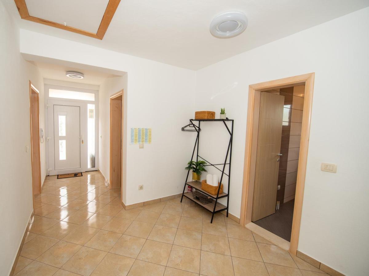 Holiday Home Near Trogir Kaštel Štafilić Zewnętrze zdjęcie