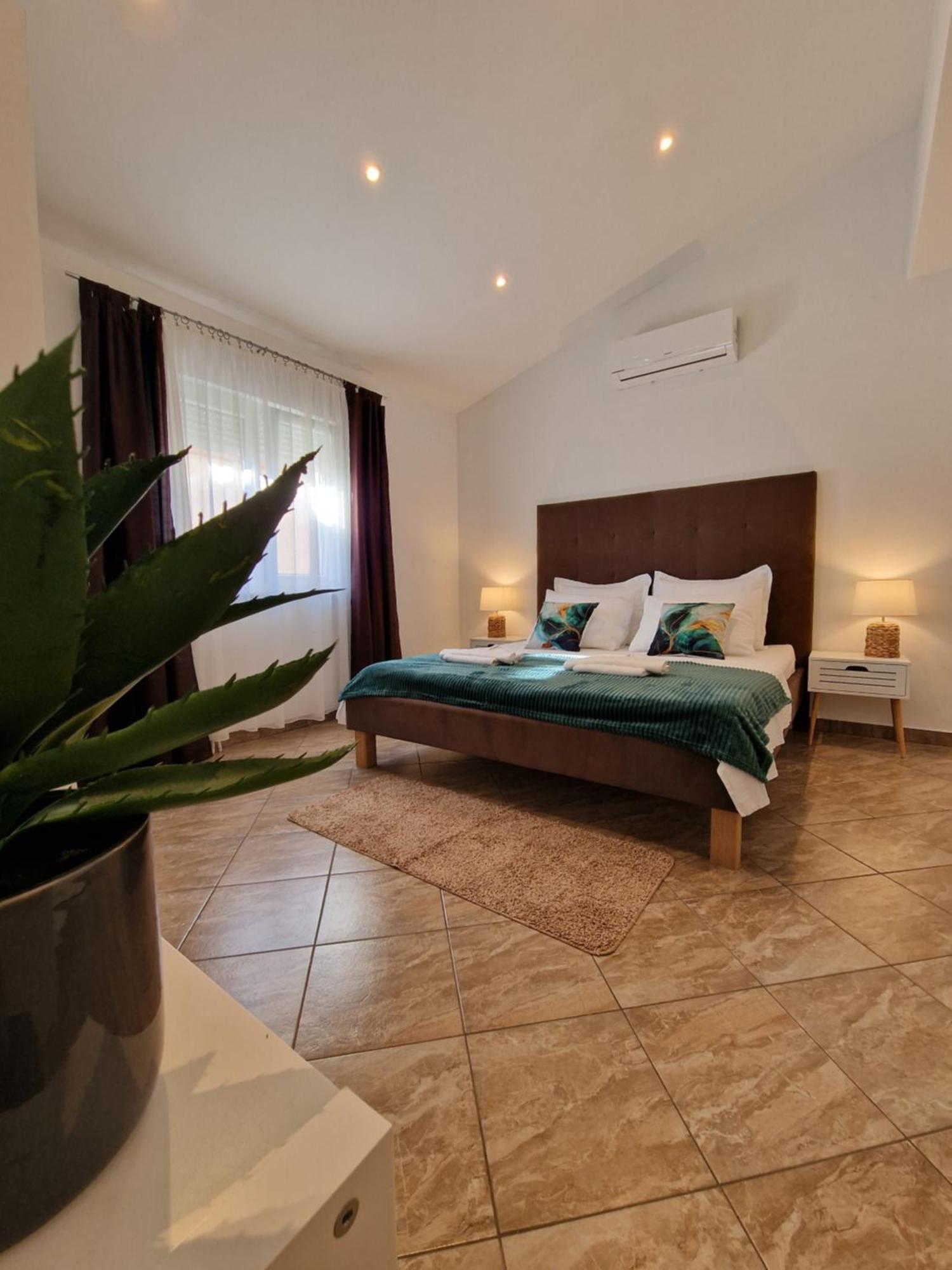 Holiday Home Near Trogir Kaštel Štafilić Zewnętrze zdjęcie