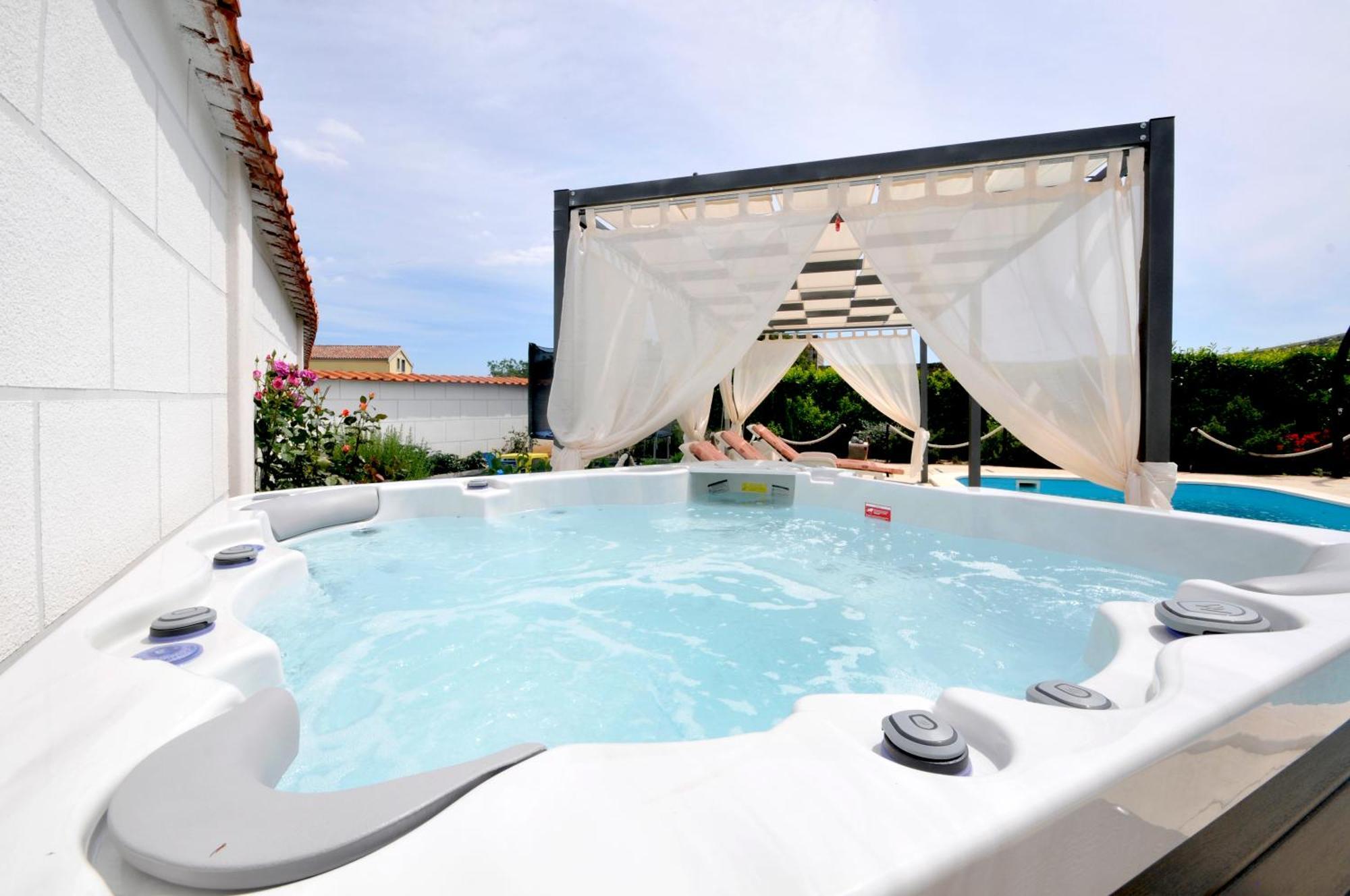 Holiday Home Near Trogir Kaštel Štafilić Zewnętrze zdjęcie